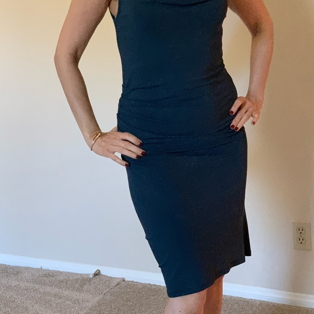 Made in Italy dress about the knee height. Very comfortable